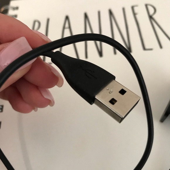 Fit Bit Charge - Picture 5 of 6